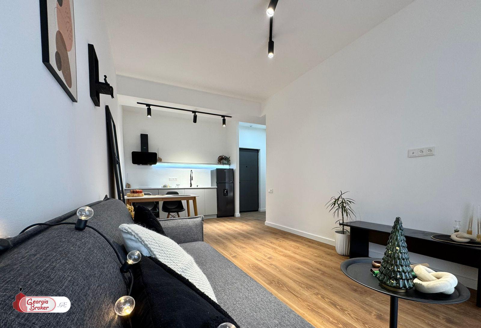 nearly repaired 2-room apartment for sale